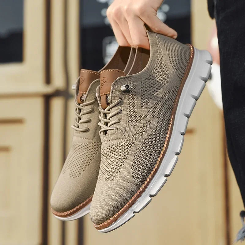 Sneakers da uomo per il tempo libero e la città