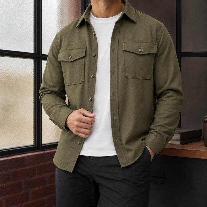 Sovracamicia da uomo con taschini sul petto verde militare