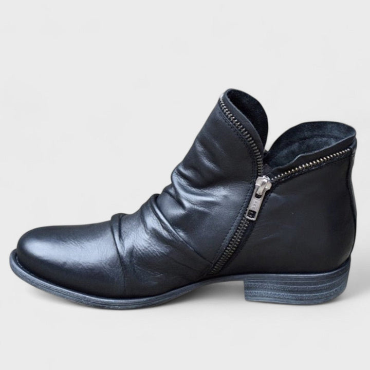 Stivaletti donna arricciati con zip laterale nero