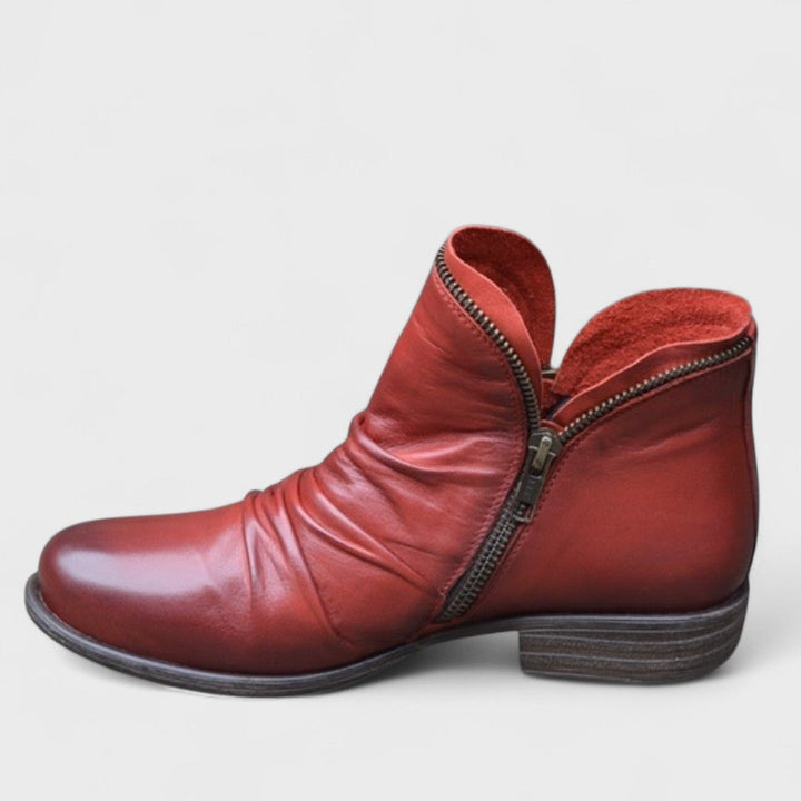 Stivaletti donna arricciati con zip laterale rosso