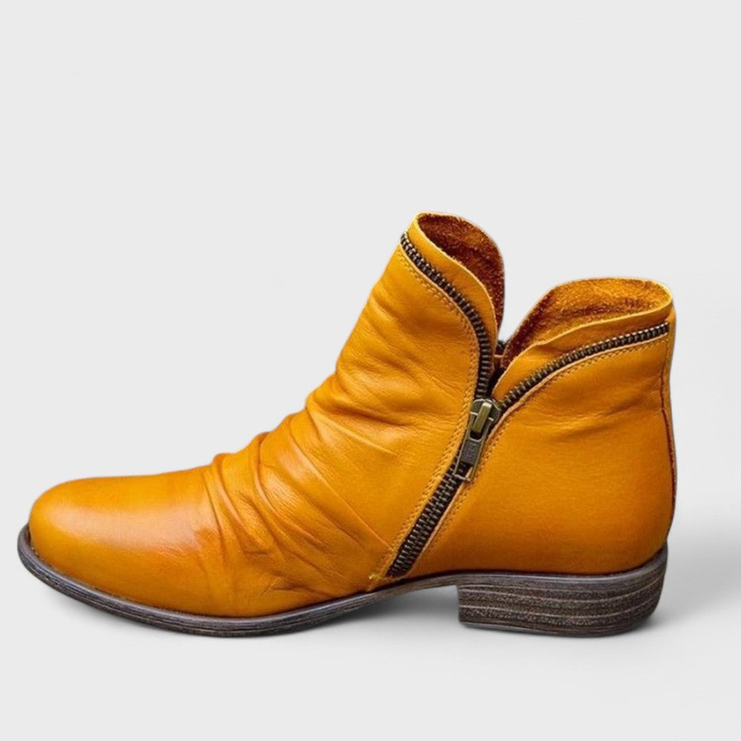 Stivaletti donna arricciati con zip laterale giallo senape