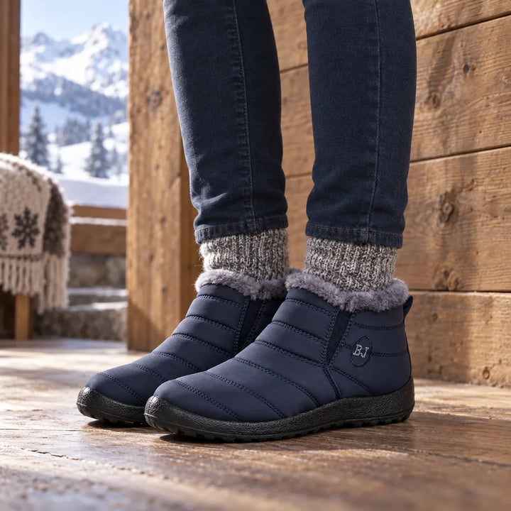 Stivaletti invernali donna blu indossati