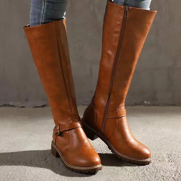 Stivali donna alti in stile equestre marrone chiaro