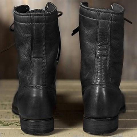 Stivali donna stringati neri – vista frontale