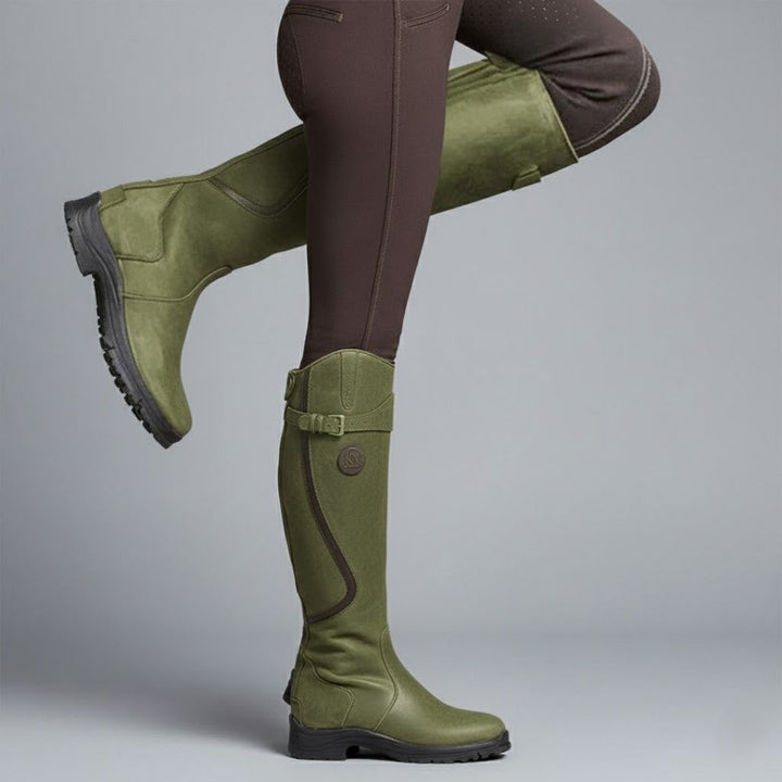Stivali Alti da Donna con Fibbie Decorative Eleganti